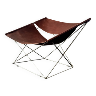 Artifort 'Butterfly'chair by Pierre Paulin