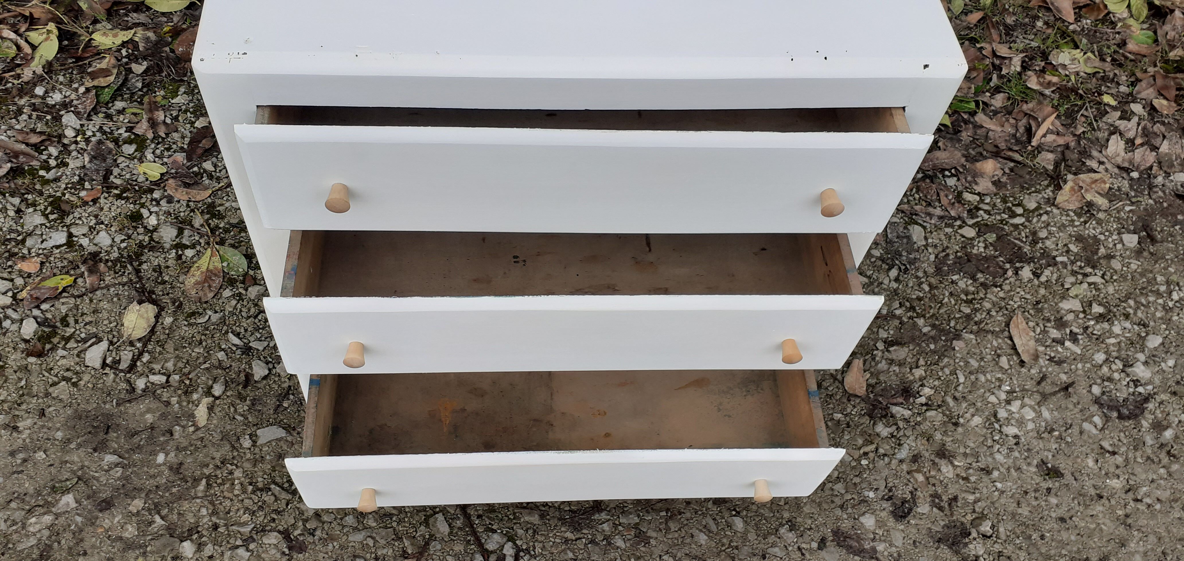 Chest of drawers 3 drawers feet compass year 50 vintage white