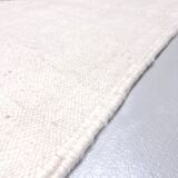 Ecru Moroccan Berber kilim with colorful patterns, 3.10x1.92m