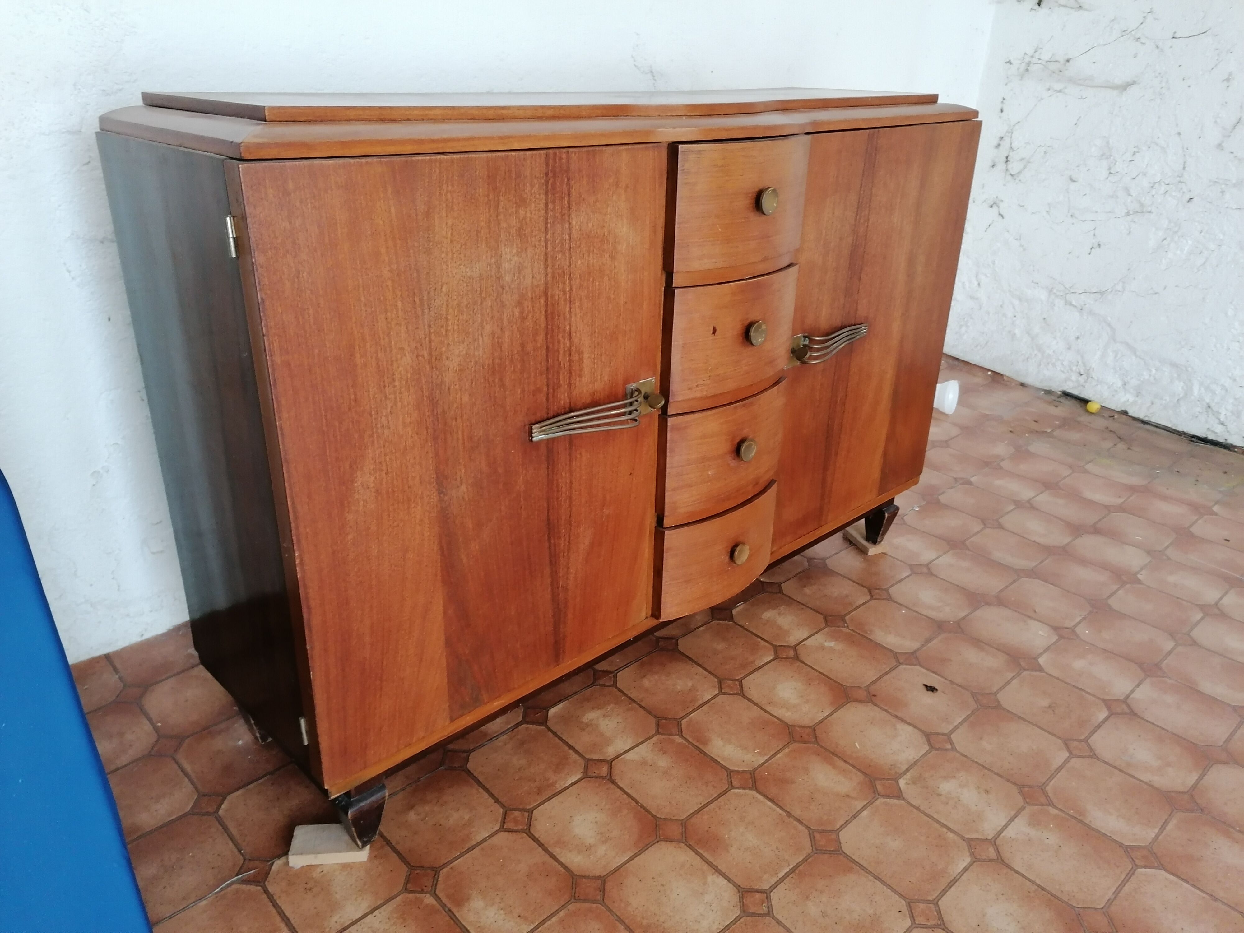 Art deco buffet