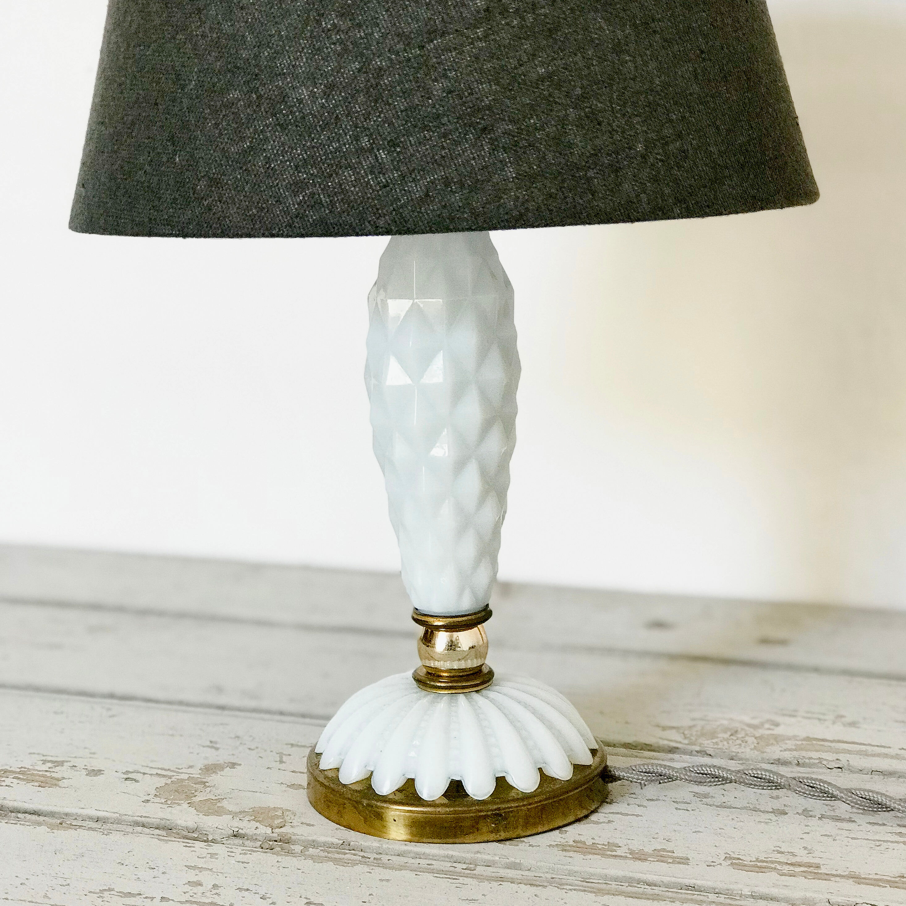 Pineapple opaline table lamp