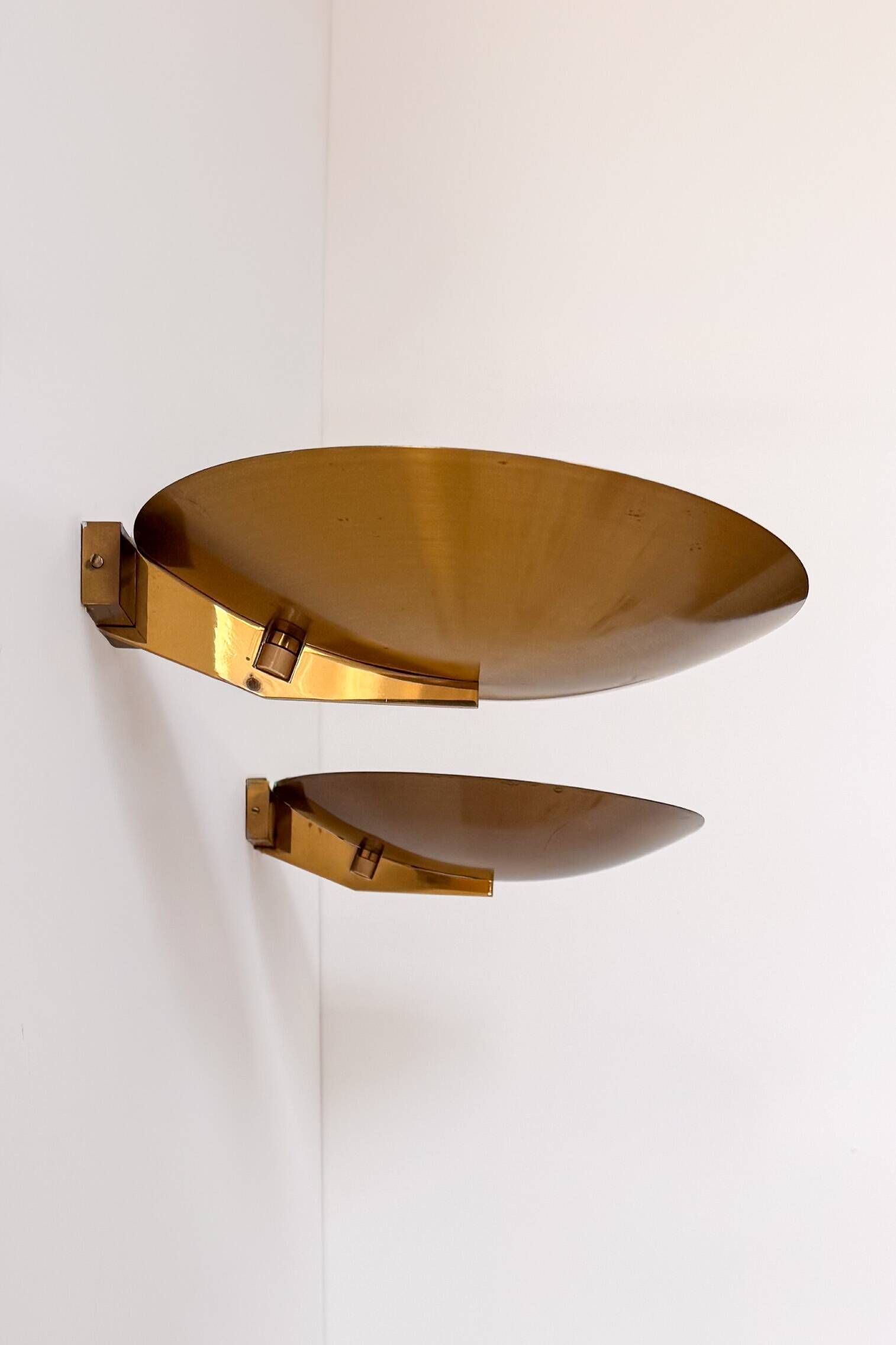 Pair of vintage brass wall lights, France 1970.