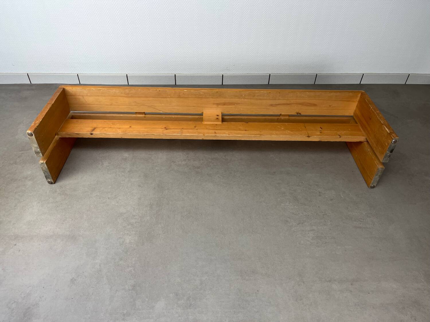 Charlotte Perriand bench for Les Arcs