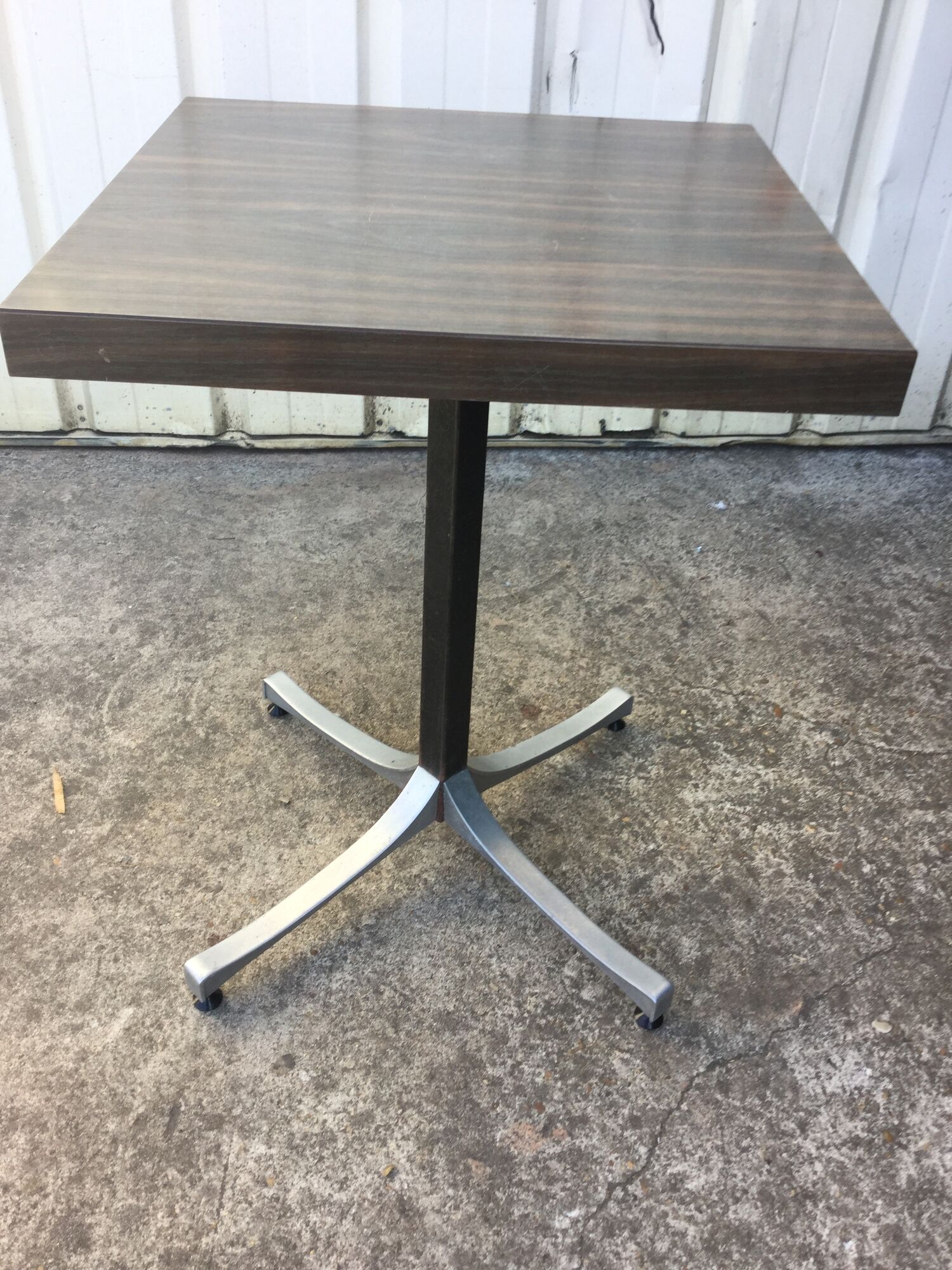 Former seventies bistro table | Selency