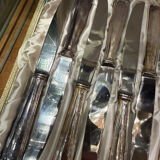 Box of 12 silver-plated knives