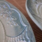 Two slip plates with fruit decoration