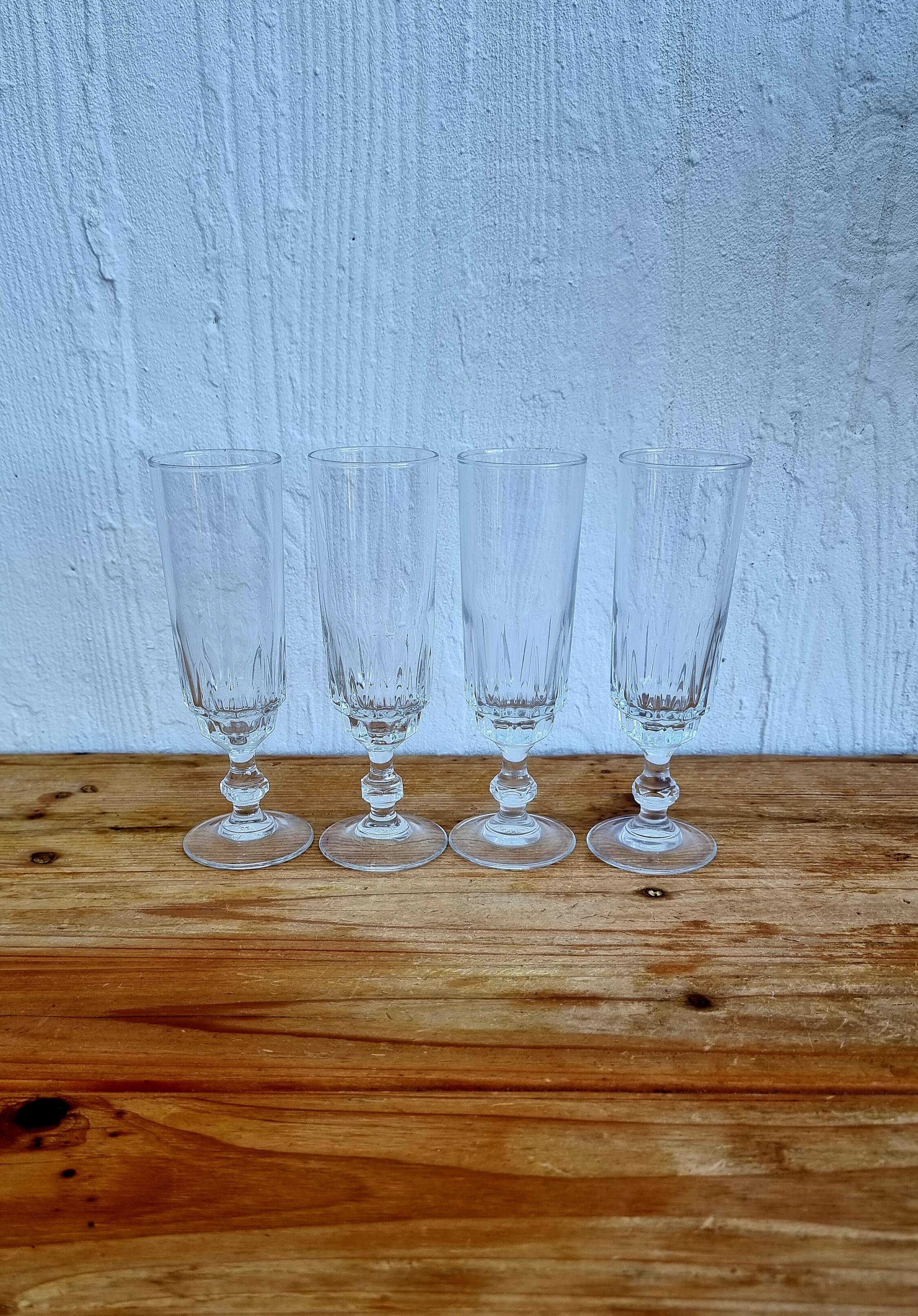 4 flûtes à champagne Luminarc modèle Lance