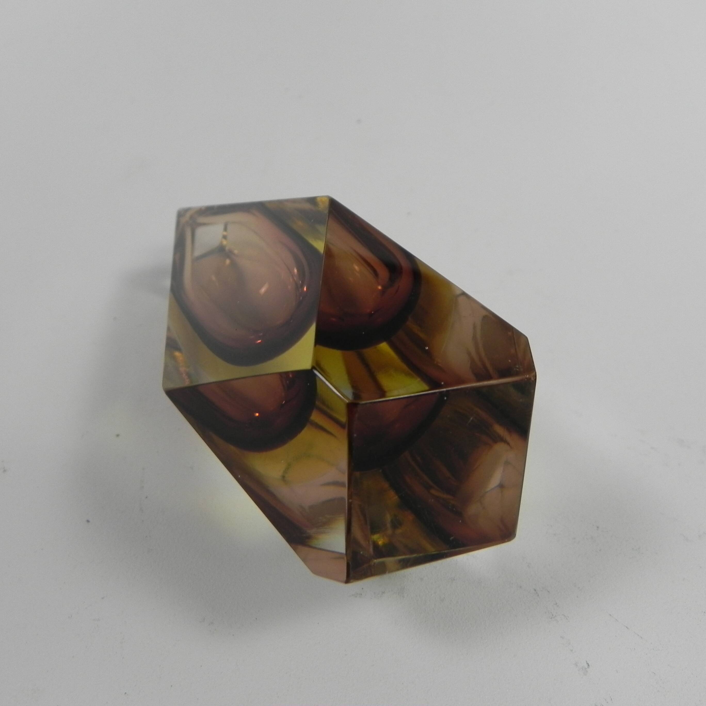 Murano Sommerso vase 16 cm high, 1960s