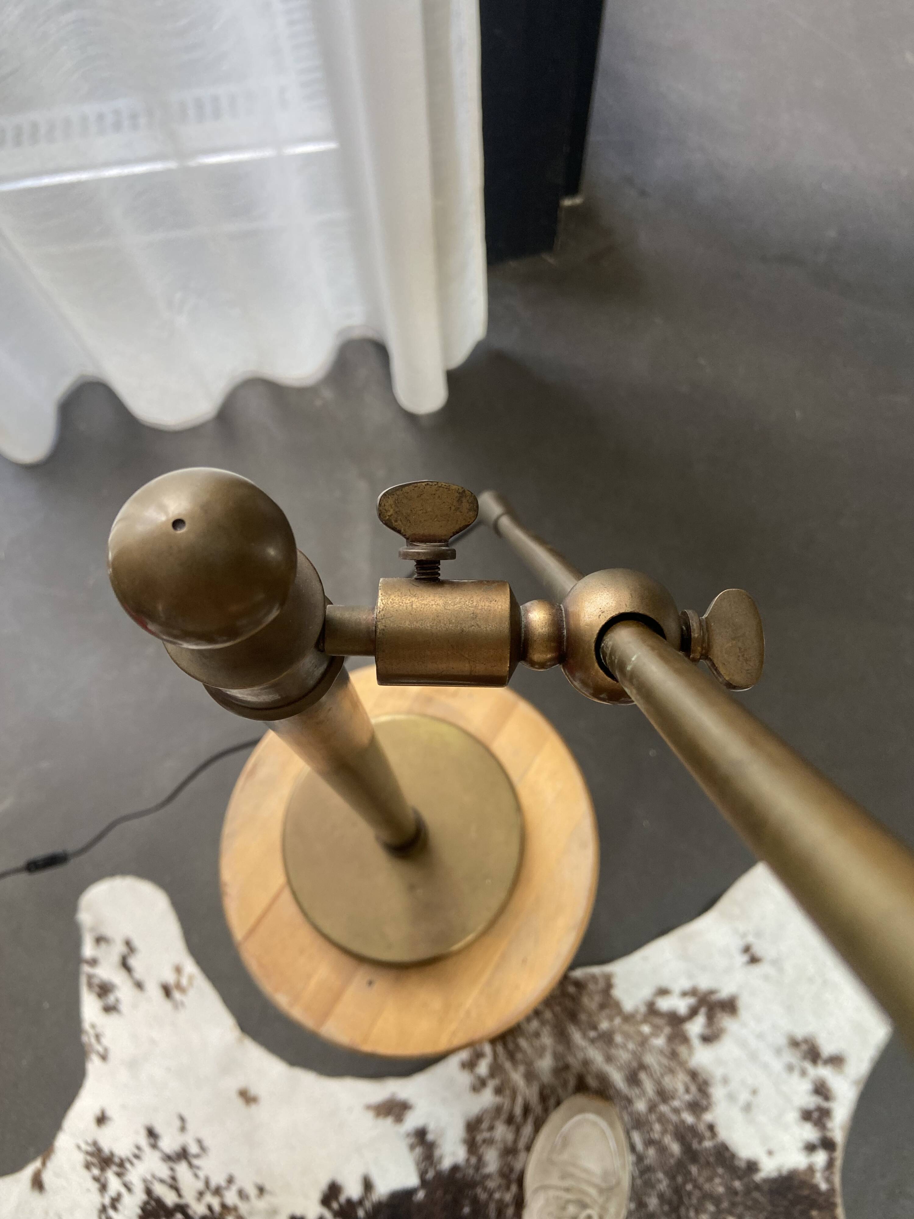 Large industrial lamp