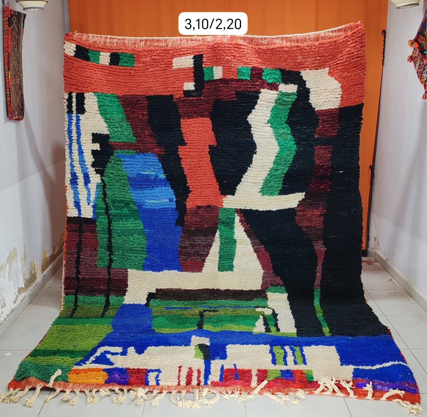 Berber Boujaad rug from Morocco in wool – 310 × 220 cm – abstract design