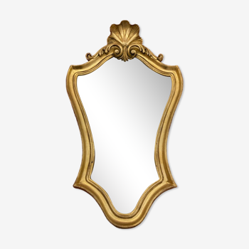 Miroir en bois doré ancien