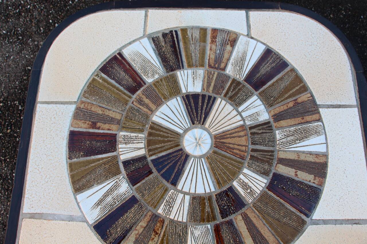 Roger Capron flower model coffee table