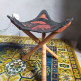 Folding tripod stool in Africa leather