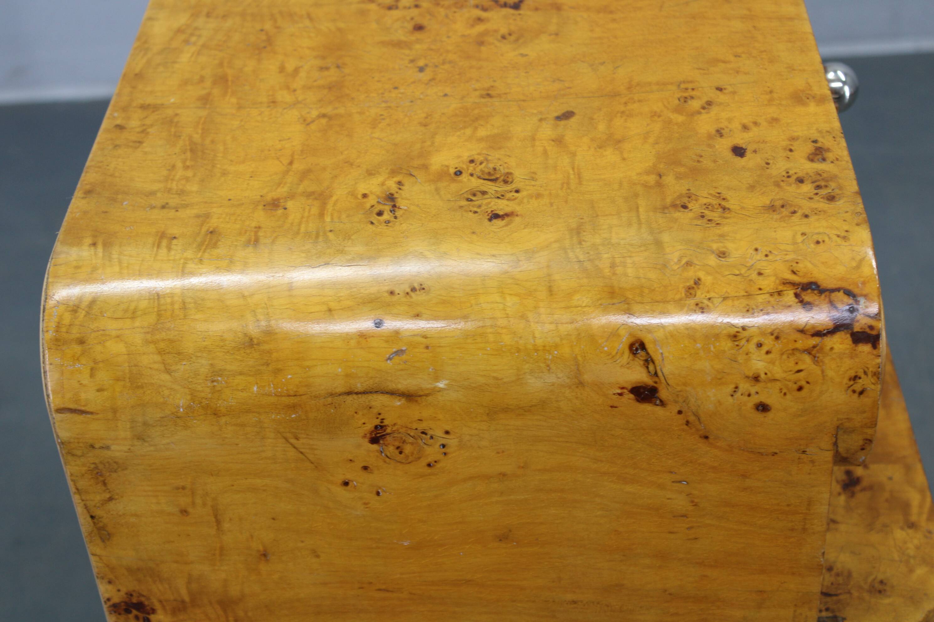Pair of Art Deco burl wood nightstands, Czechoslovakia, 1940s