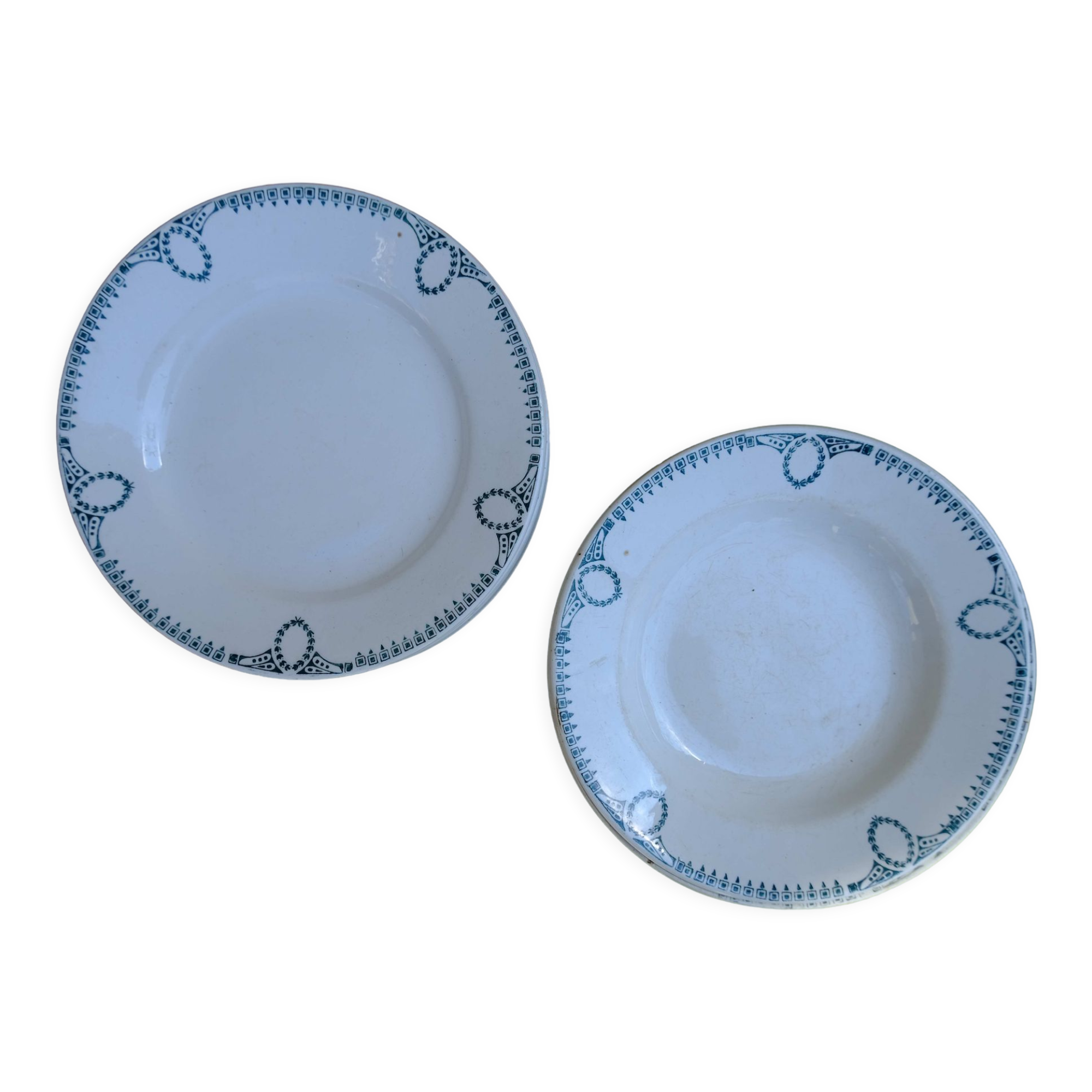 Iron earth plates from Saint Amand