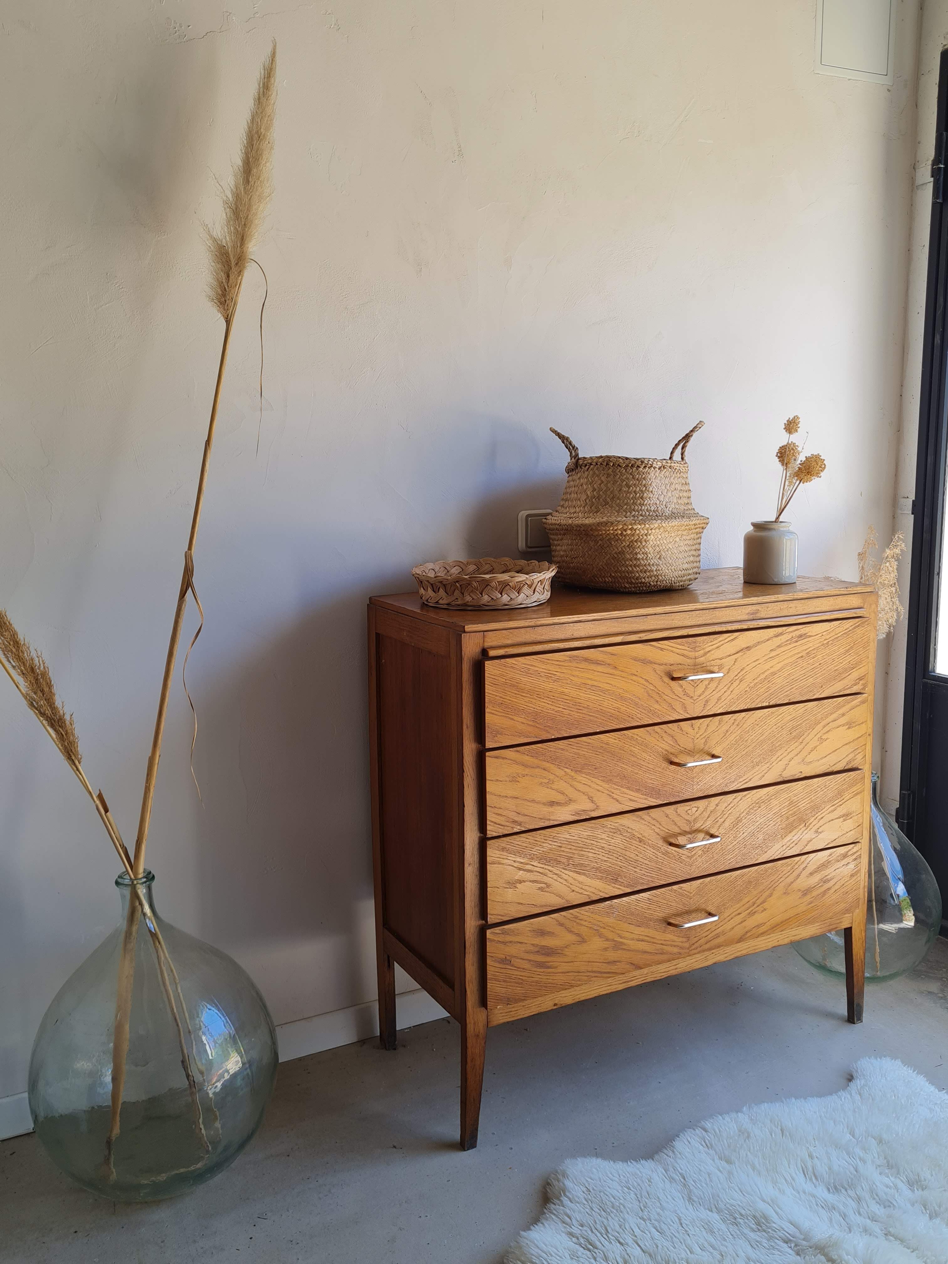 60s dresser - 4 drawers