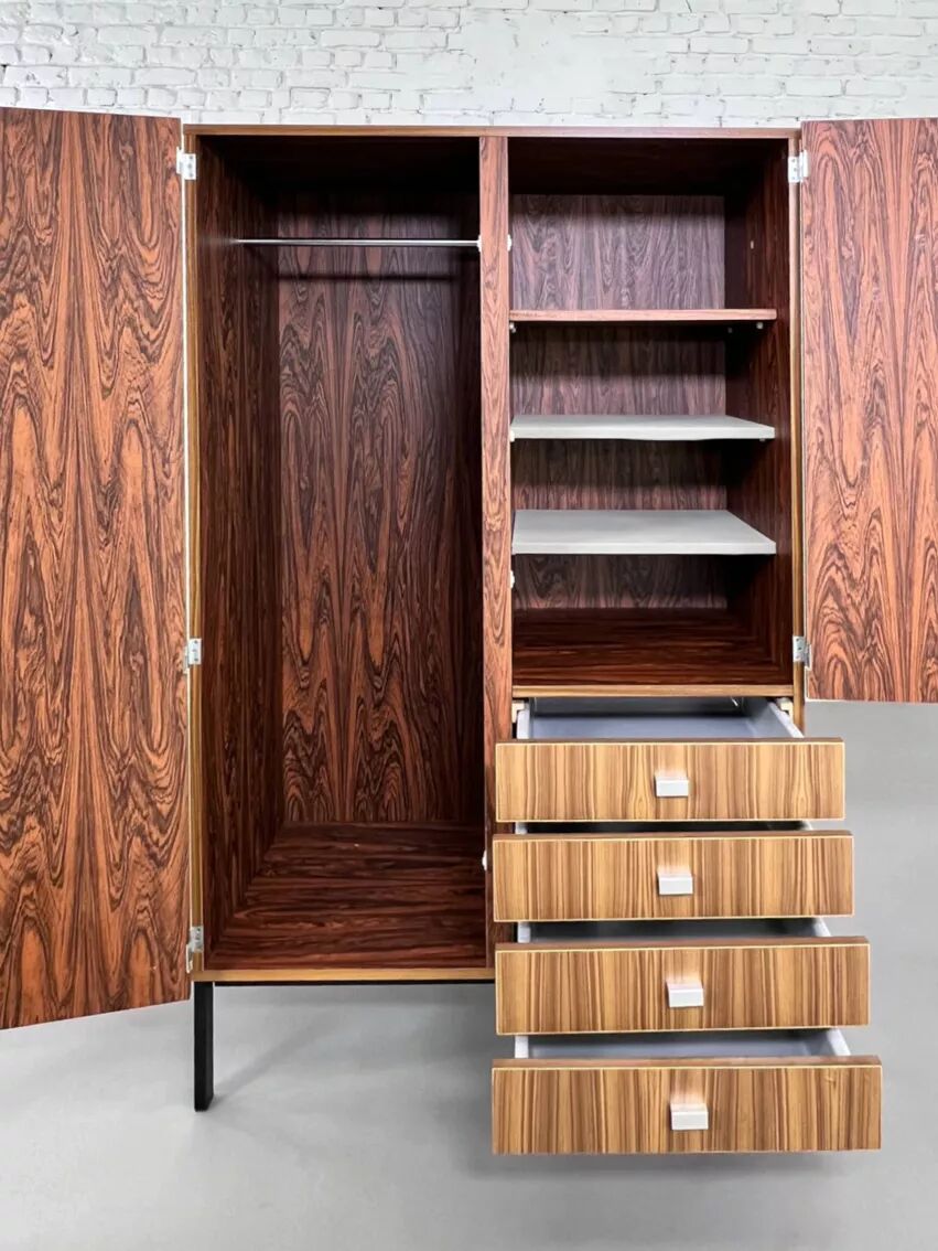Armoire années 60 par Pierre Guariche pour Meurop