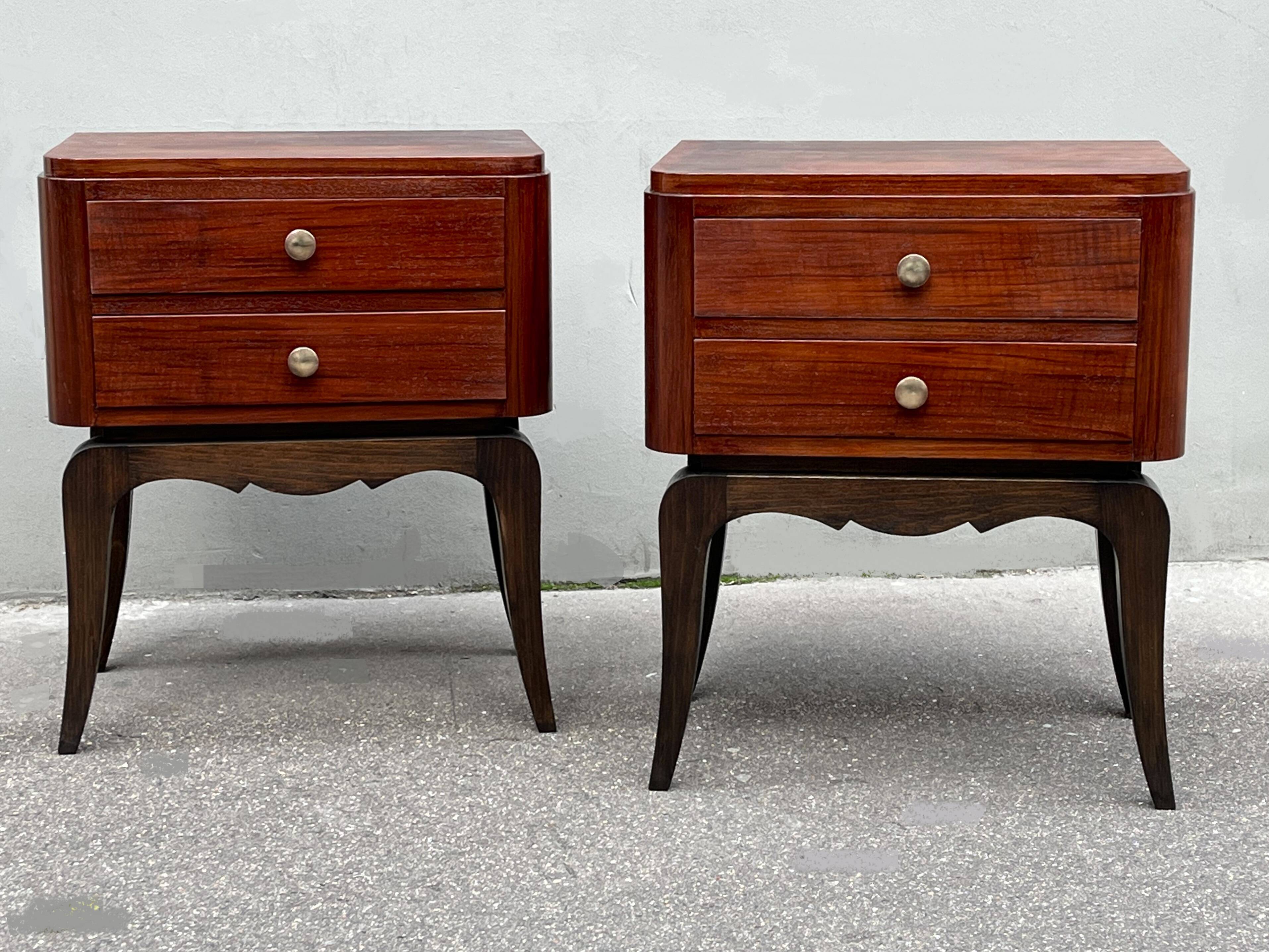 Pair of 1930s Art Deco bedside tables in rosewood.