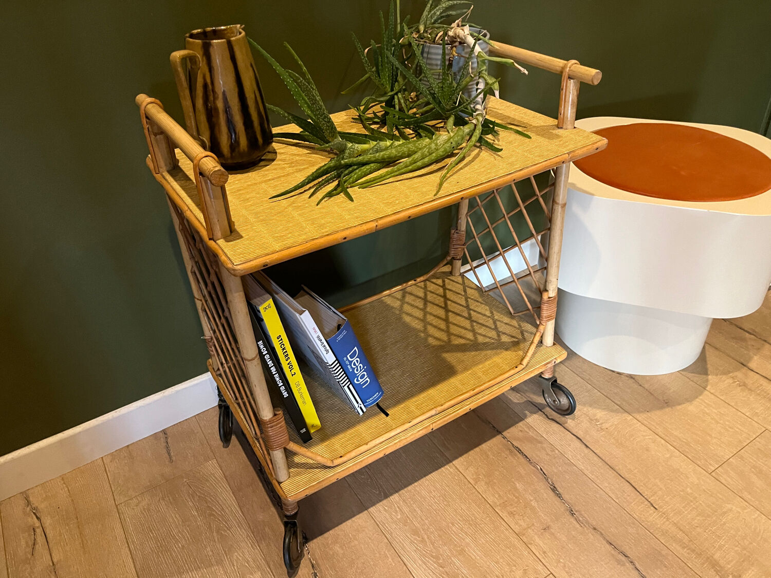 Rolling side table, serving cart, vintage rattan and wicker 60.
