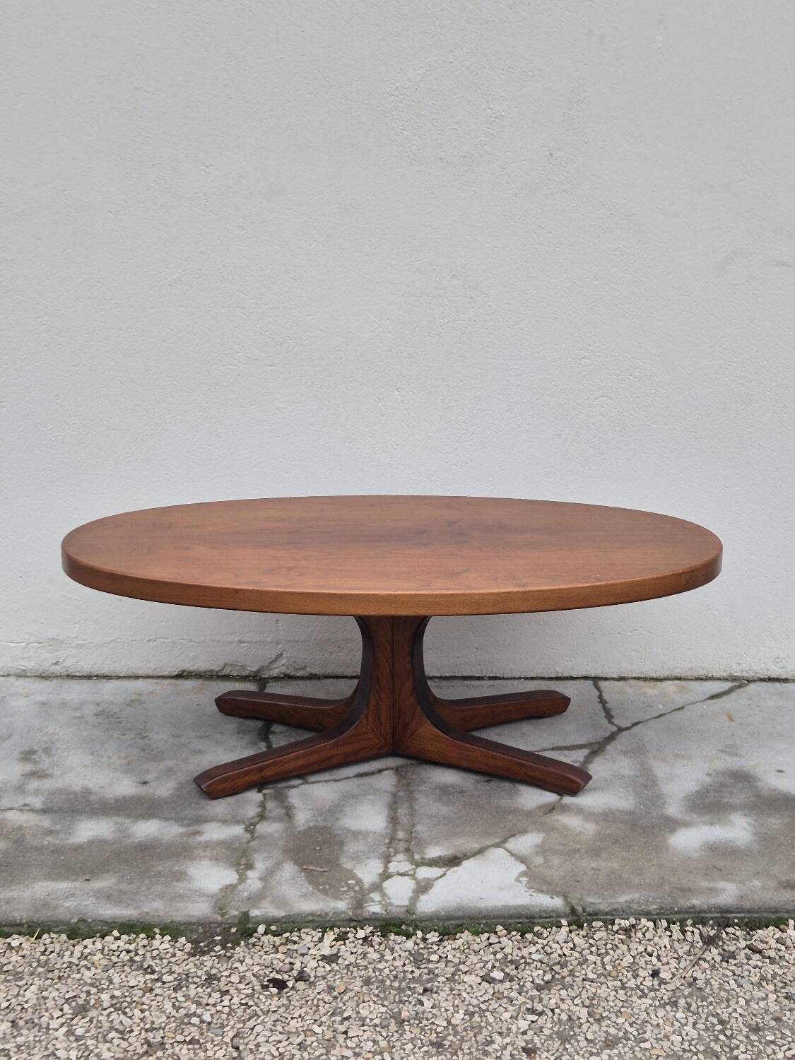 Baumann oval coffee table in teak 1950s vintage