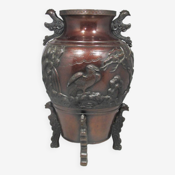 old bronze vase chinese japanese japan