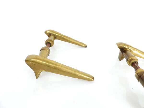2 paires de poignées de porte modernistes en laiton massif 1950–1960