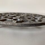 Dessous de plat ancien en fonte d'aluminium
