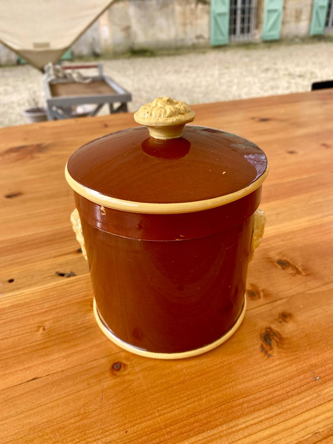 Sarreguemines fireclay pot