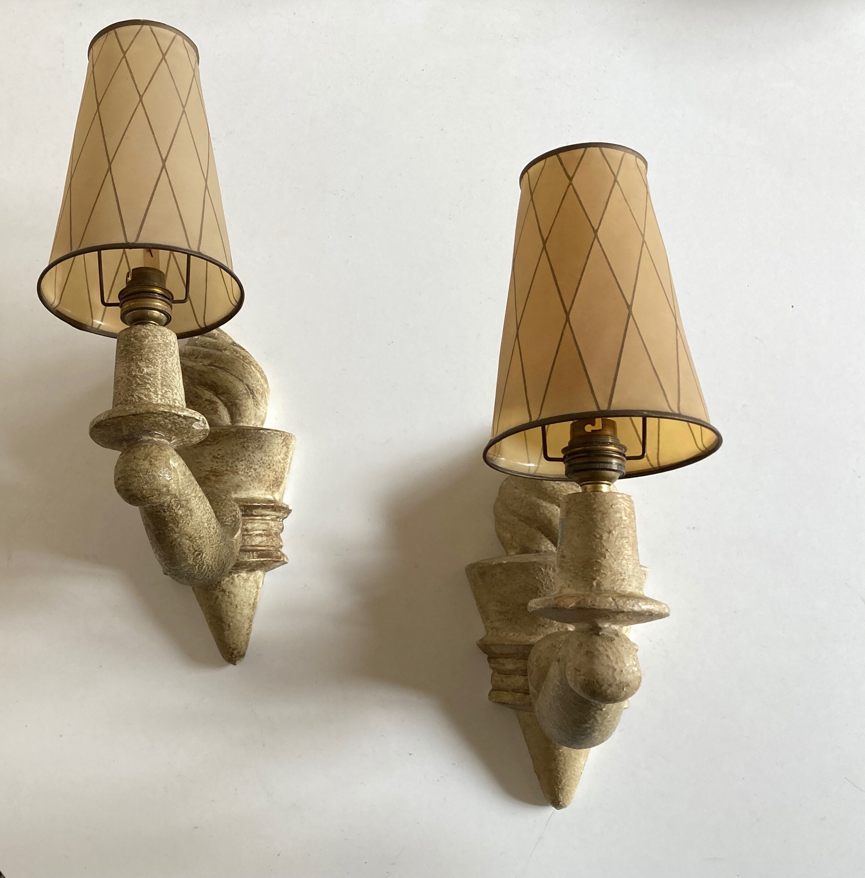 Pair of Arlus torchlight wall light in art deco plaster 1950