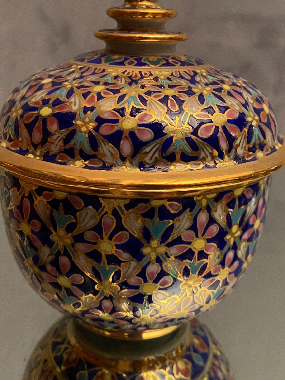 Sucrier bonbonnière pot couvert porcelaine Thaïlande