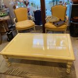Living room coffee table in rectangular lacquer wood in straw yellow color turned legs