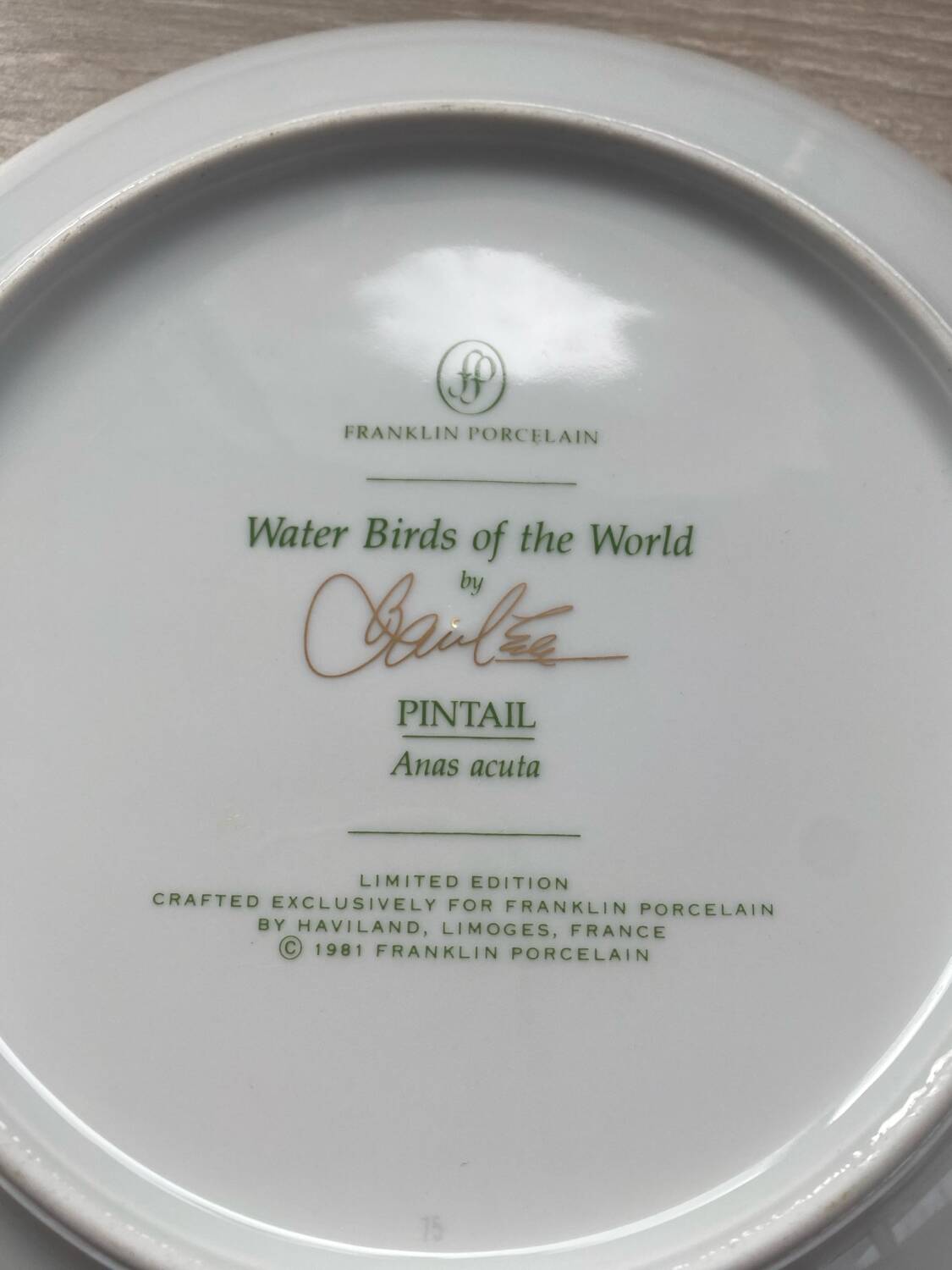 Decorative plate Limoges Water Birds