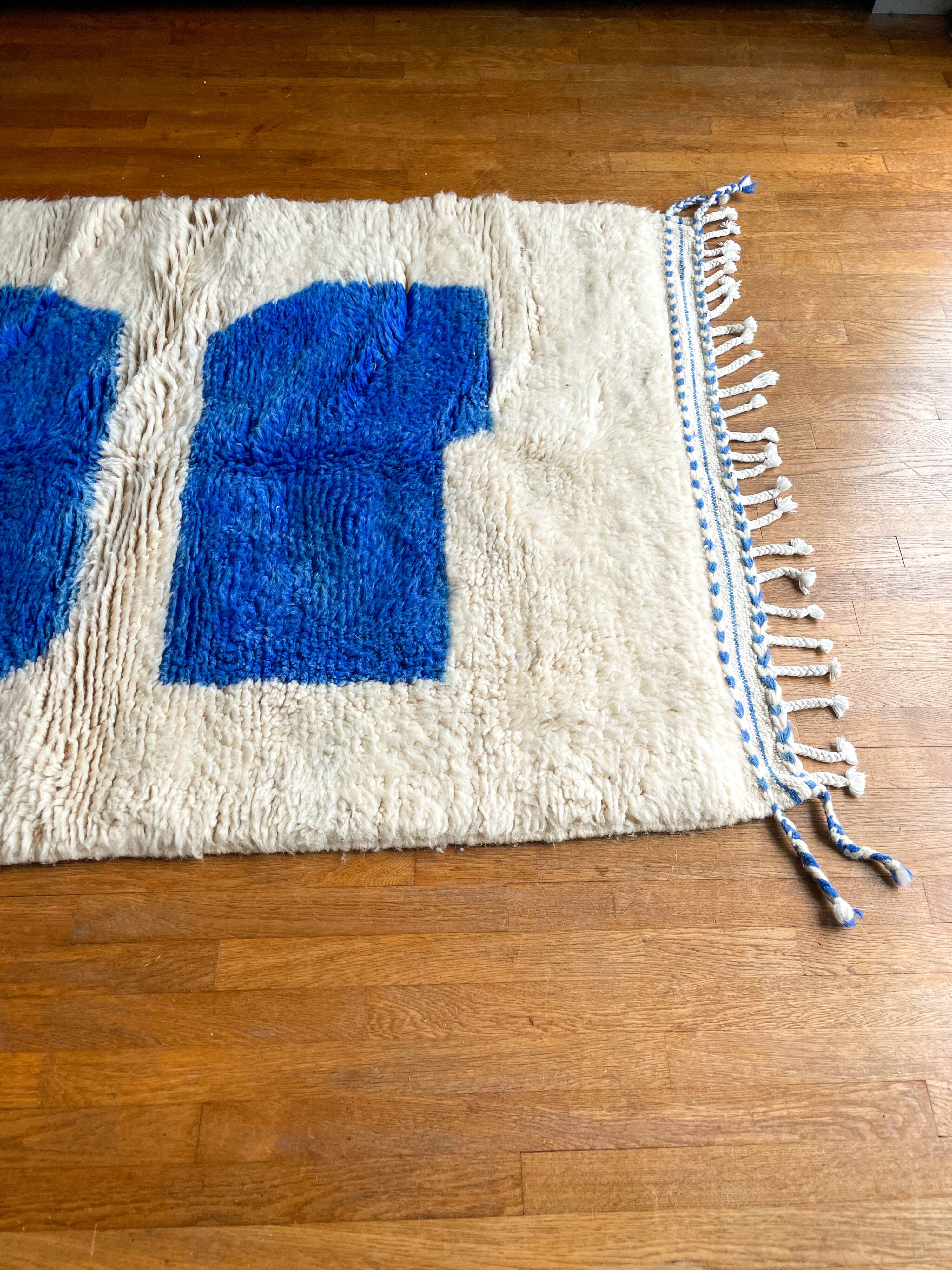 Moroccan Berber carpet white and blue modern Majorelle
