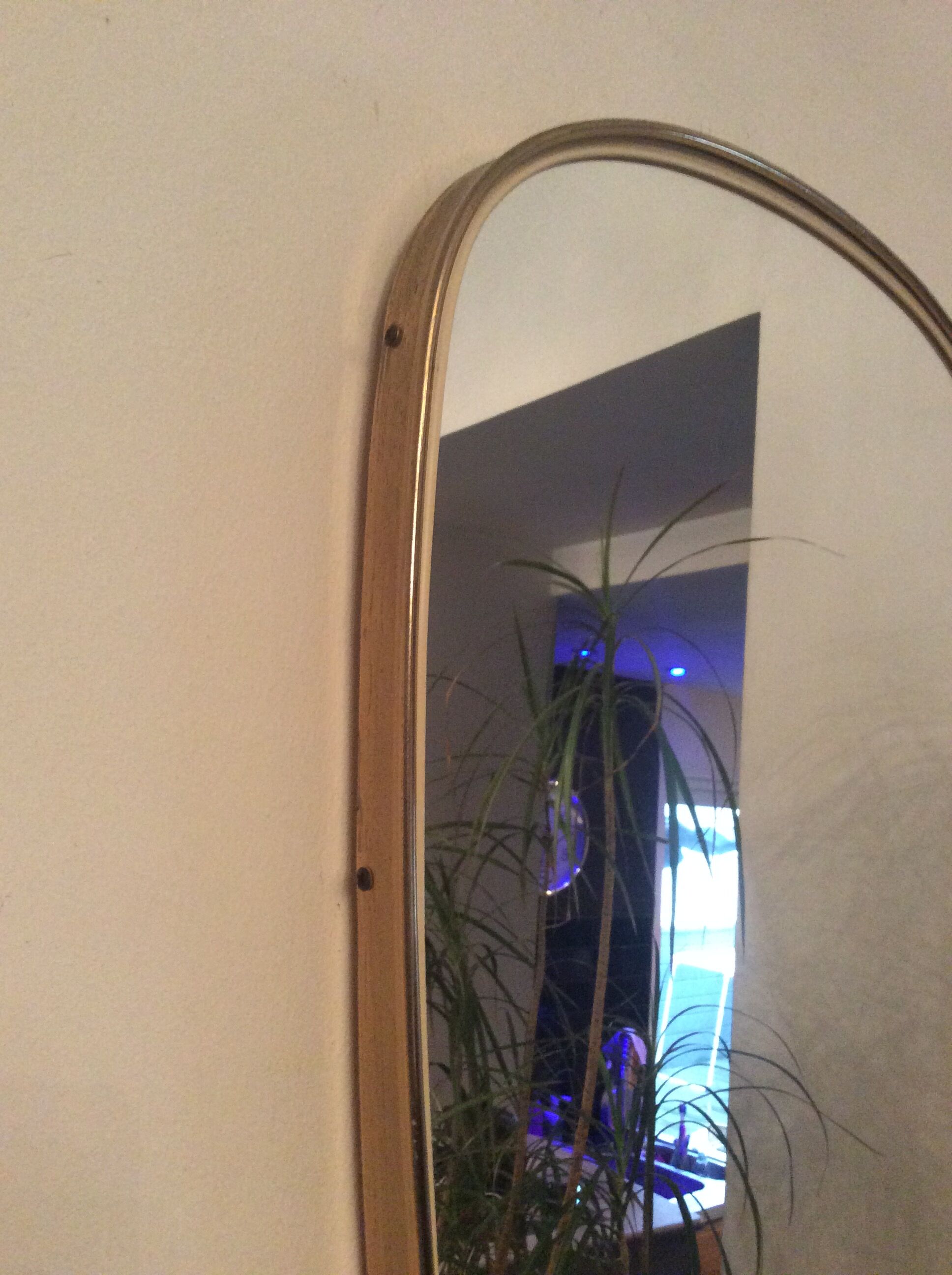 Free-form asymmetric mirror from the 60s and 70s 36x57cm