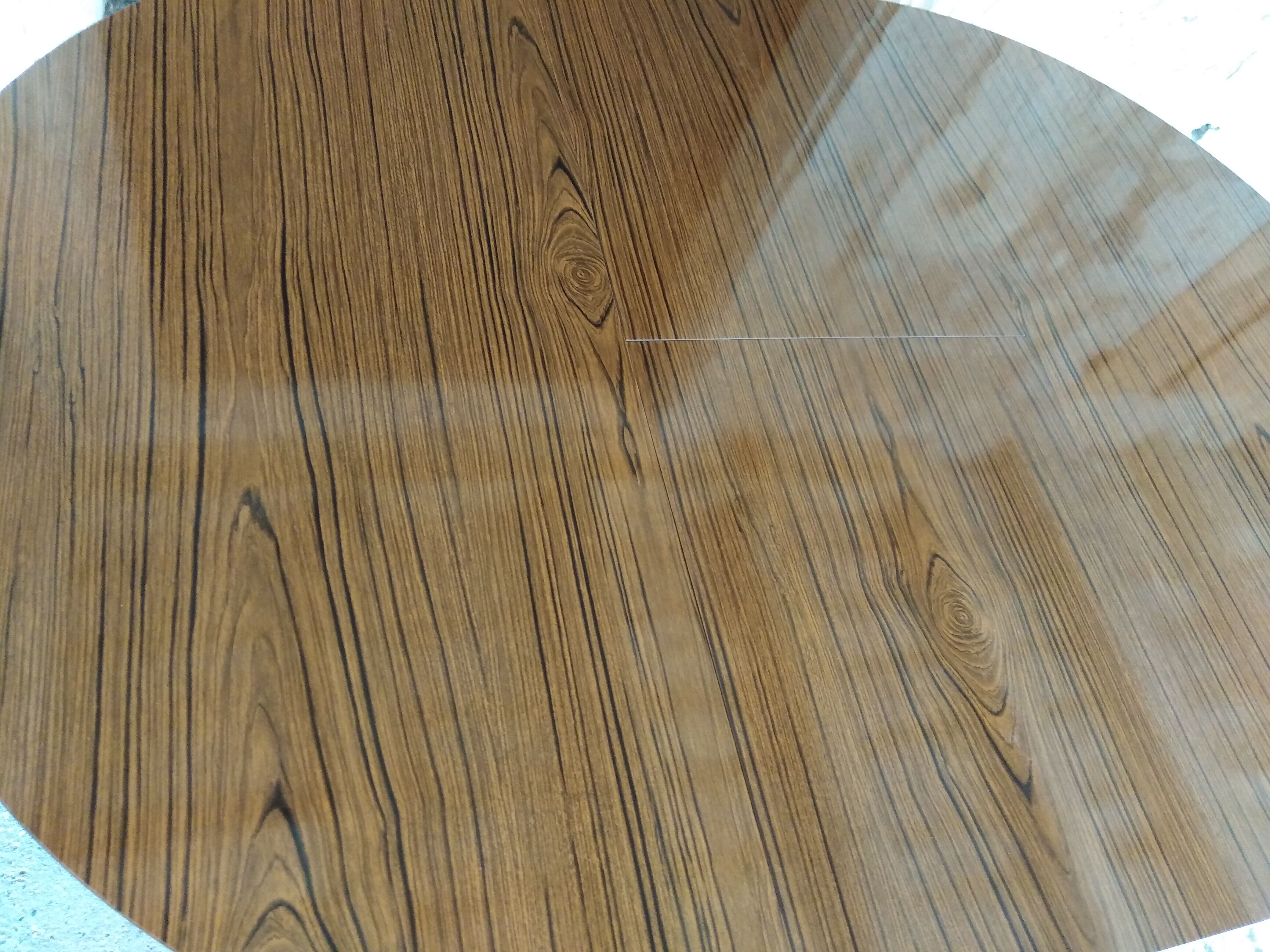 Extended round table 1970