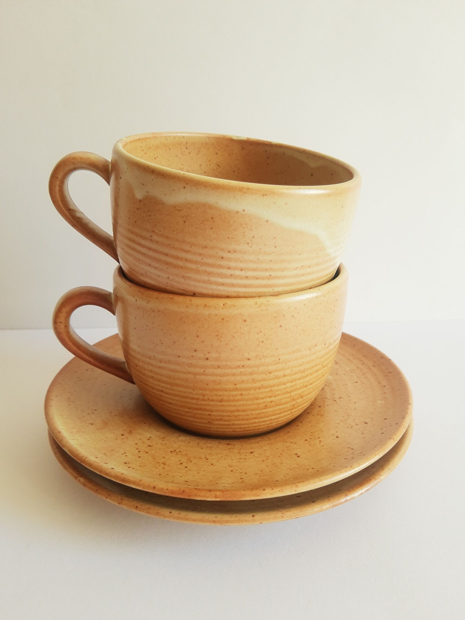 Set of 2 cups, 2 sous cups and 1 milk pitcher Cnp gres vintage village