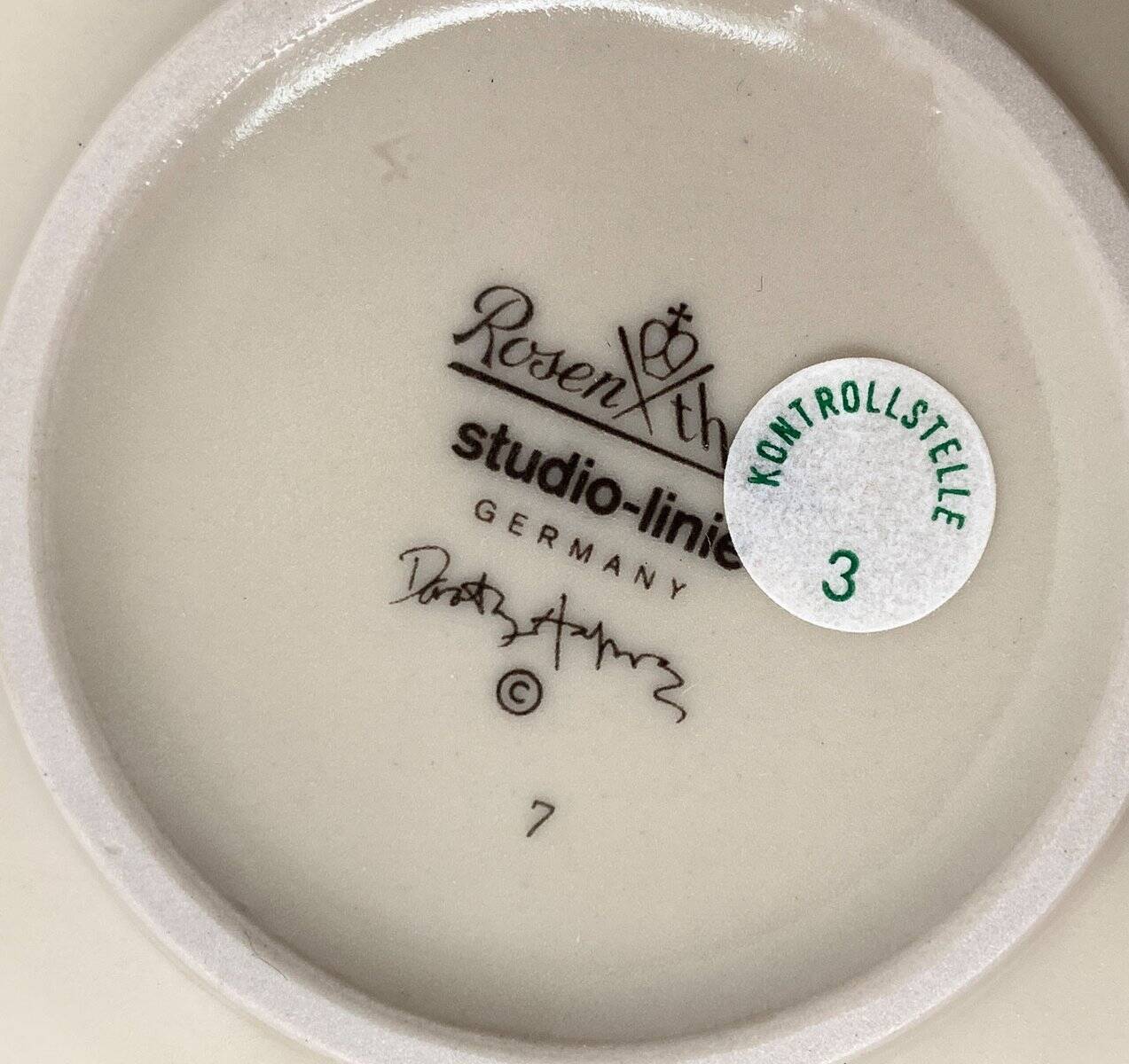 Postmodern Flash One Series coffee service, plates, cups, saucers by Dorothy Hafner for Rosenthal, 1980s, Set of 6