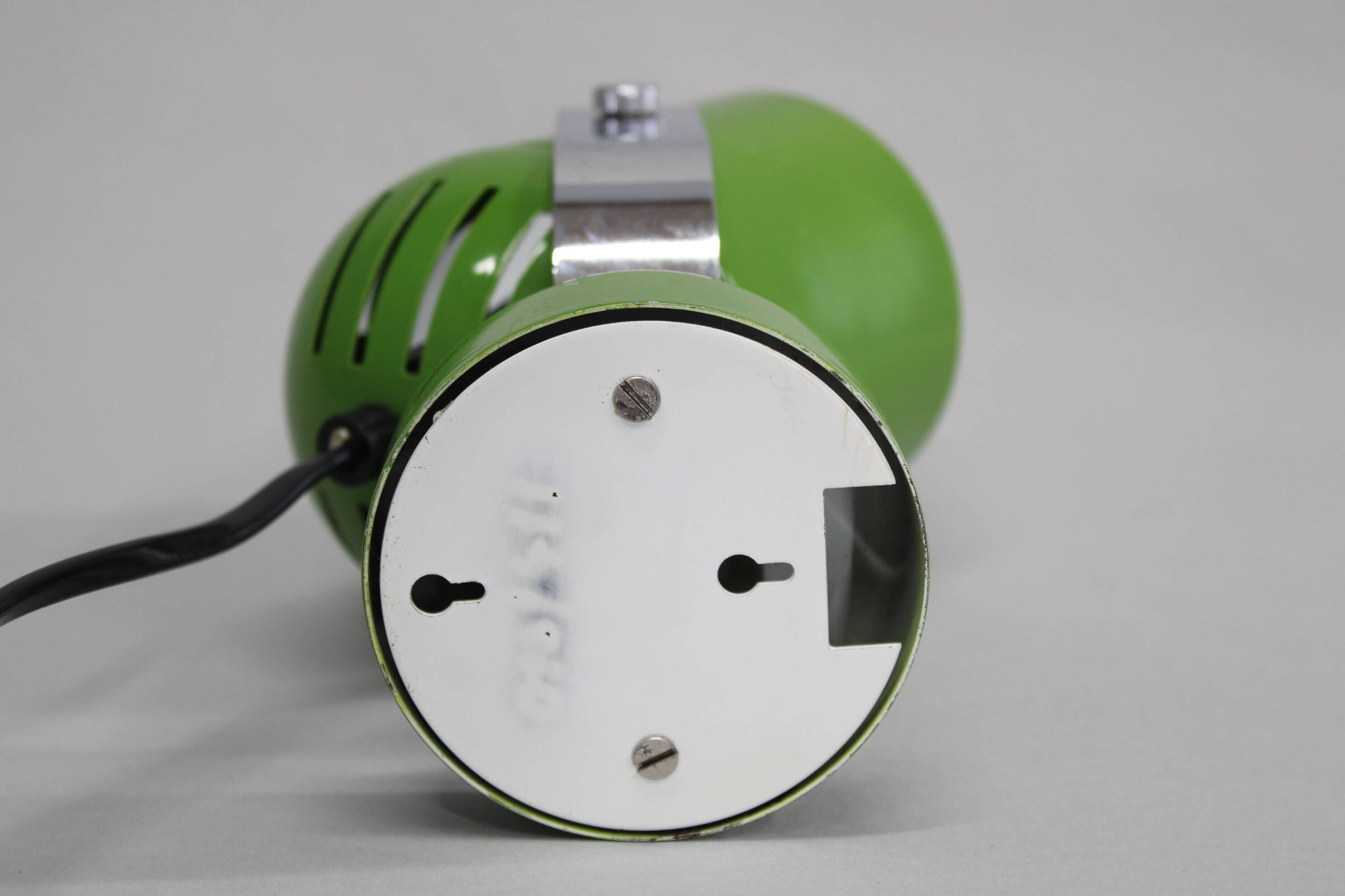 Applique murale orientable tchécoslovaque des années 1970, par Stanislav Indra, chromée et verte