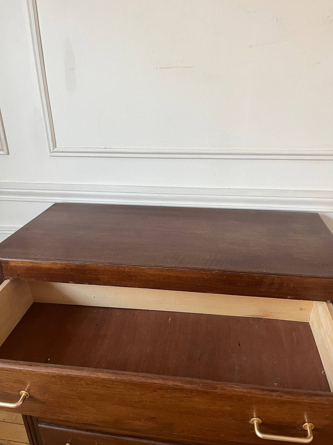 Commode en bois massif vintage années 60