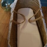 Retro Wicker bassinet