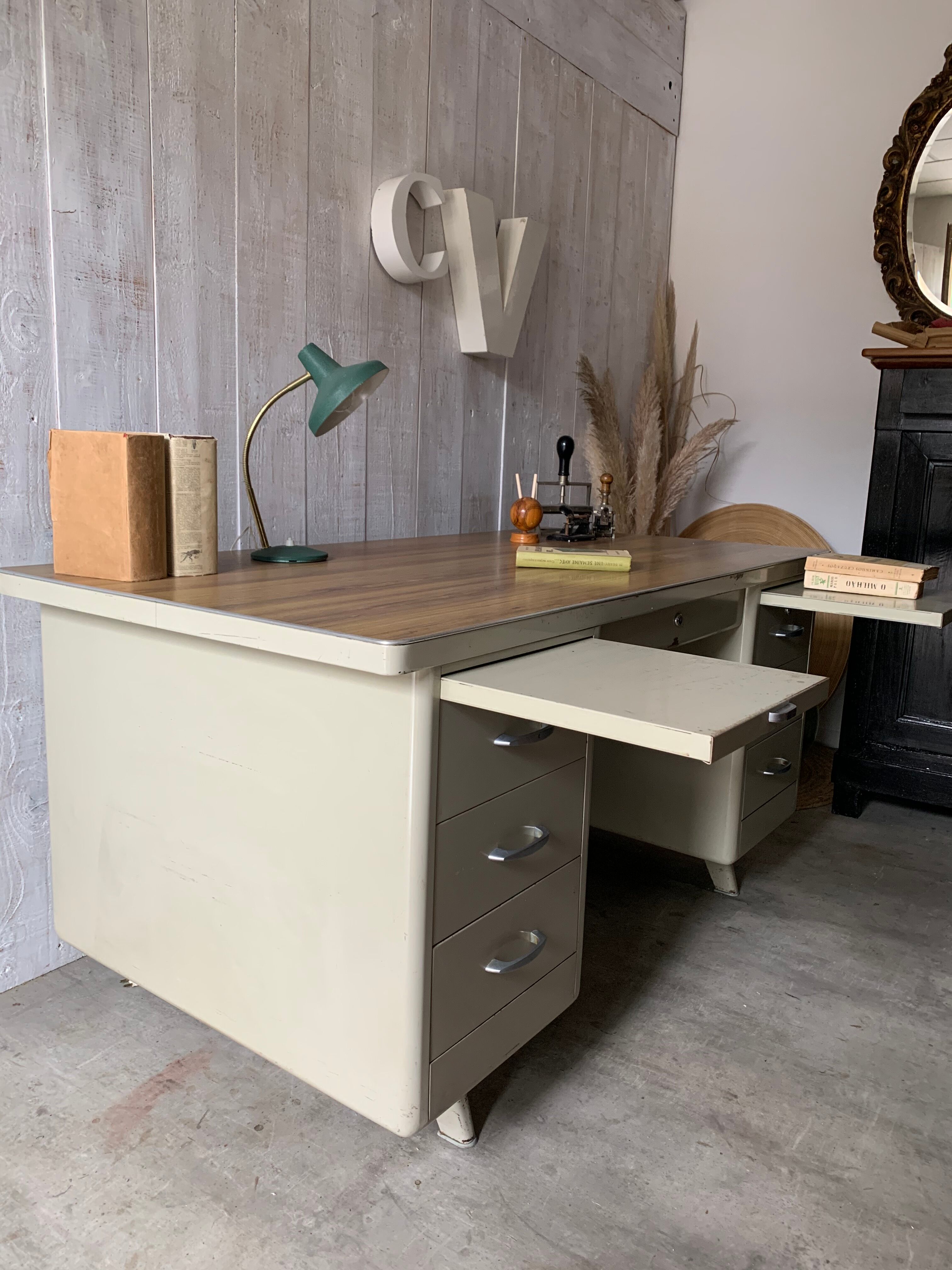 Bureau de contremaître