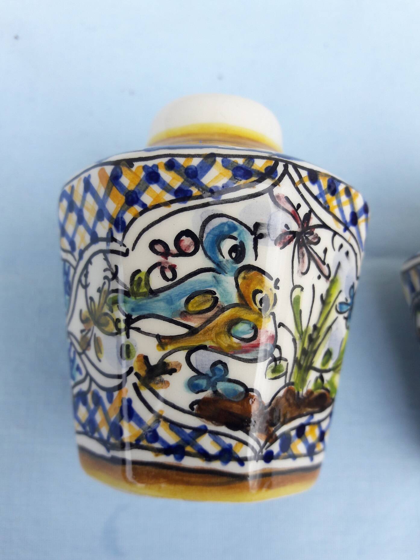 Salt pepper shaker