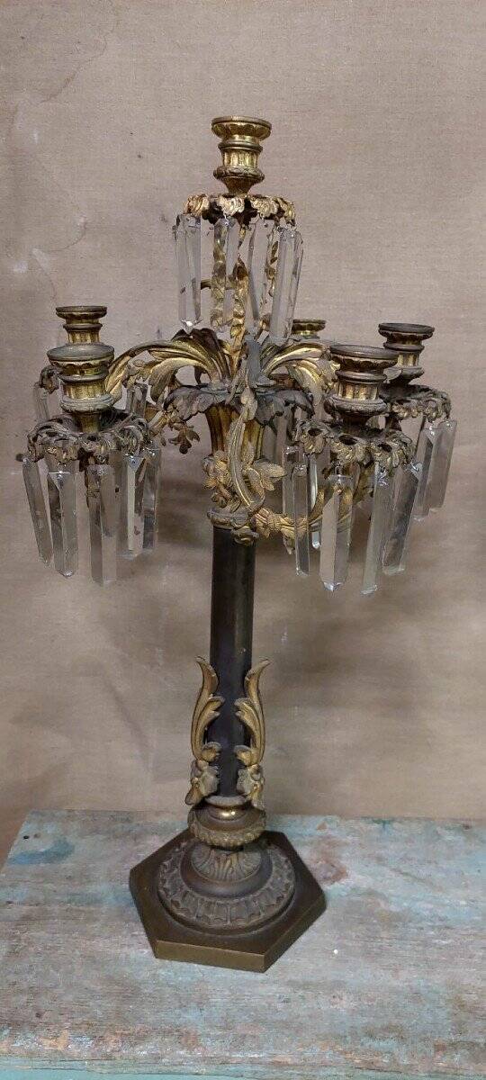 Paire d'Importants Grands Bougeoirs à Six Lumières En Bronze