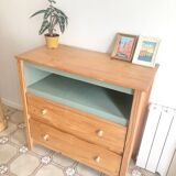 Commode parisienne