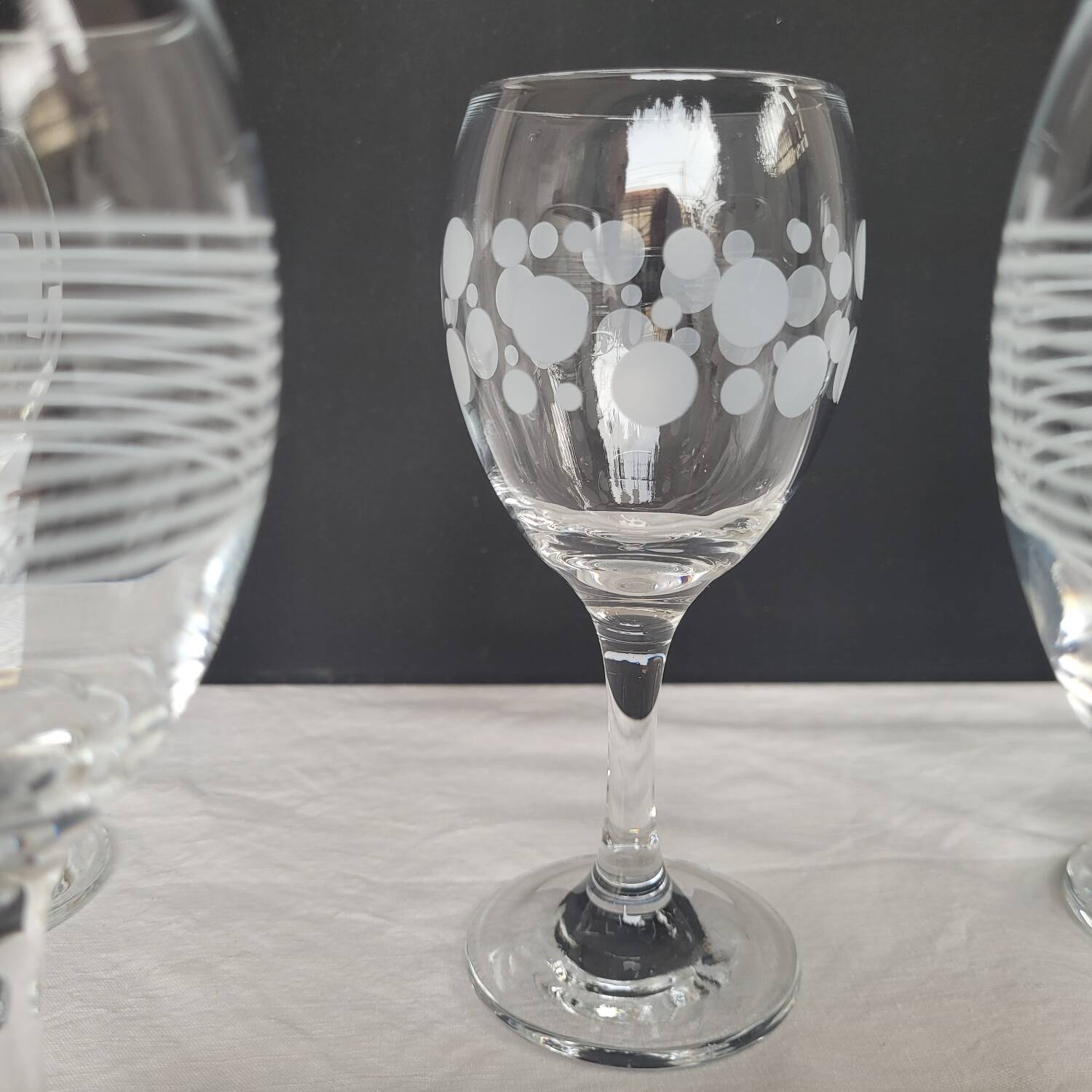 6 decorative stem glasses – 1970s glassware