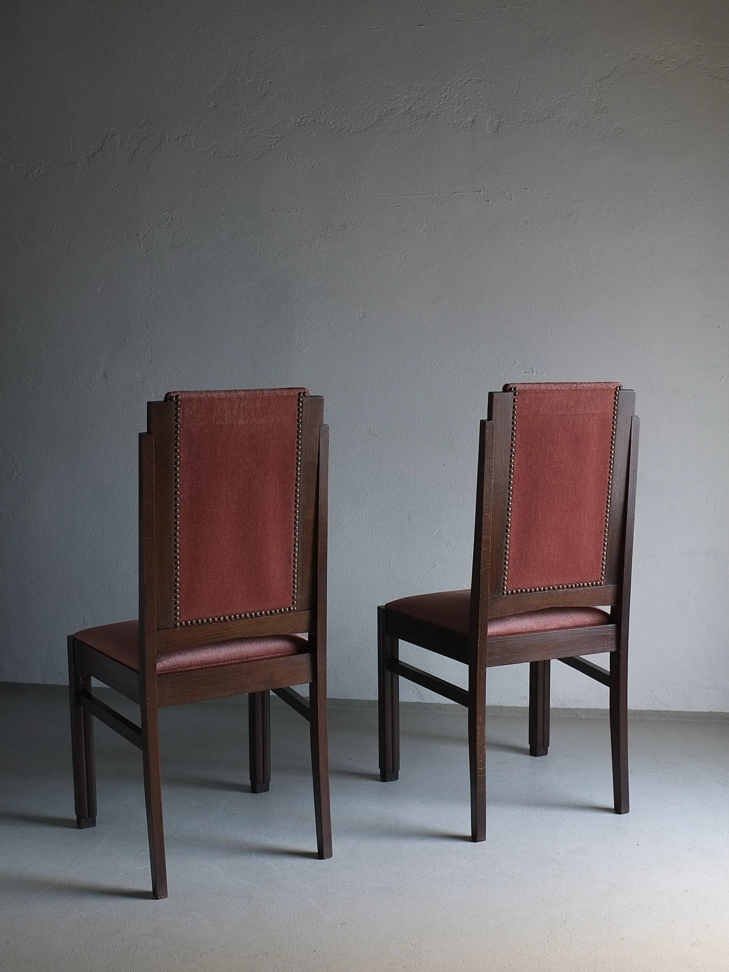 2 Amsterdam School oak chairs | Netherlands | 1920s