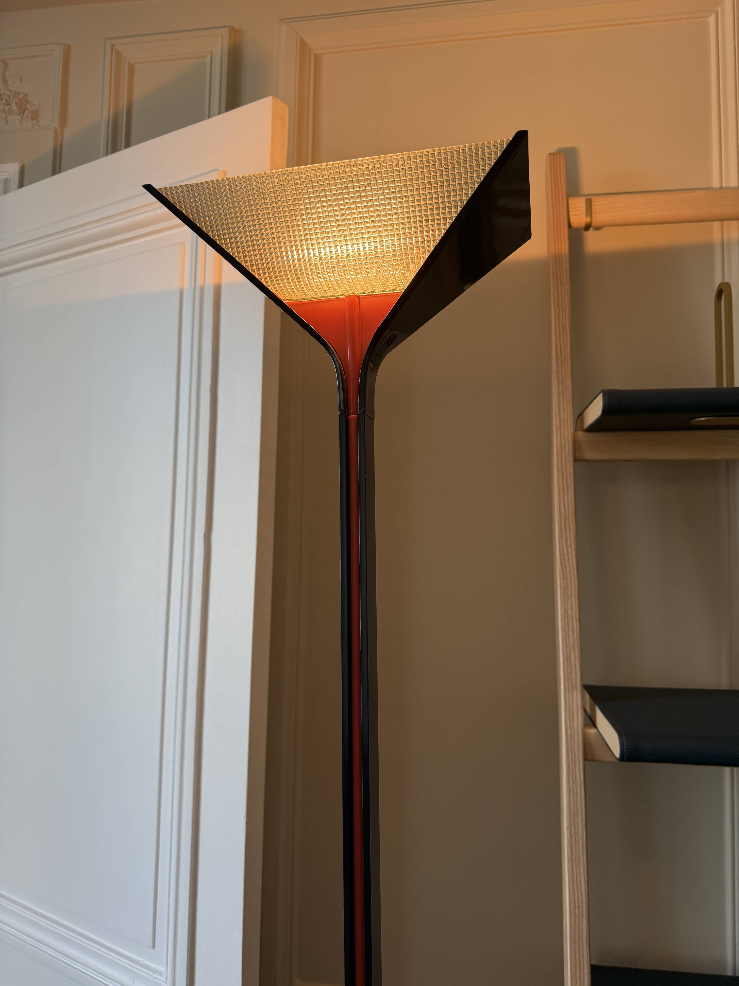 Original floor lamp Flos Tibia Scarpa Papillona 1970, Midcentury style