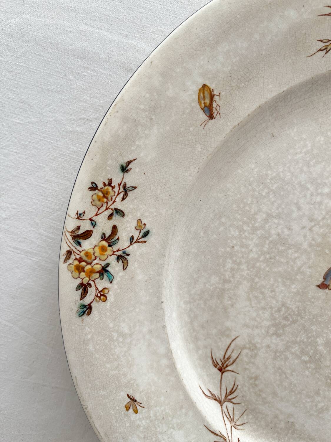 Round polychrome ironstone platter "Nella" by Jules Vieillard, Bordeaux