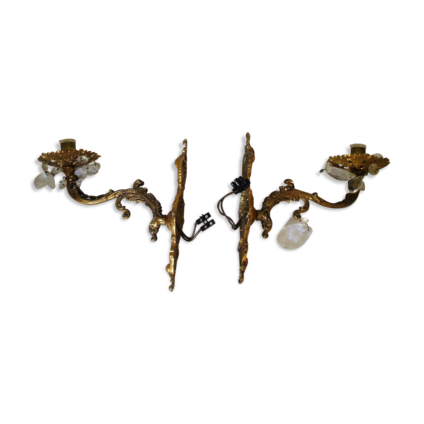 Set of scones has pampille