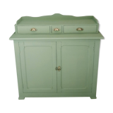 Green Parisian buffet